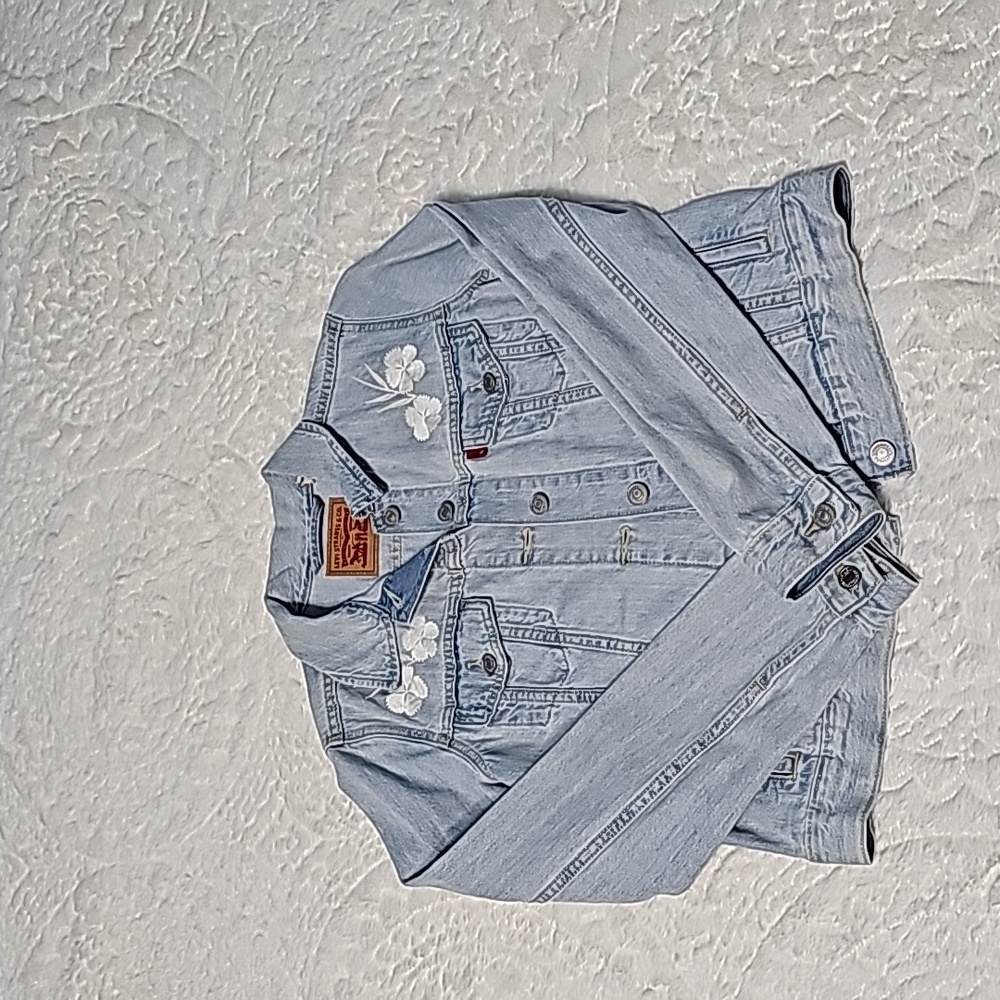 Levi's Denim Jacket with White Floral Embroidery Details
